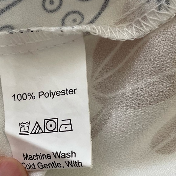 SHEIN Women’s Size 2XL V Neck tunic with ruffle cap sleeves Brown Black Red Tan - Picture 8 of 11